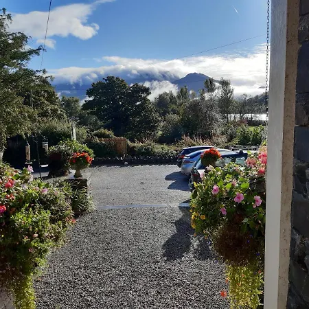 Lakeside Country Bed and Breakfast 4*